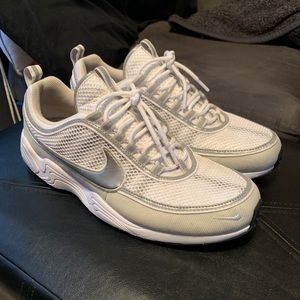 Nike Spiridons